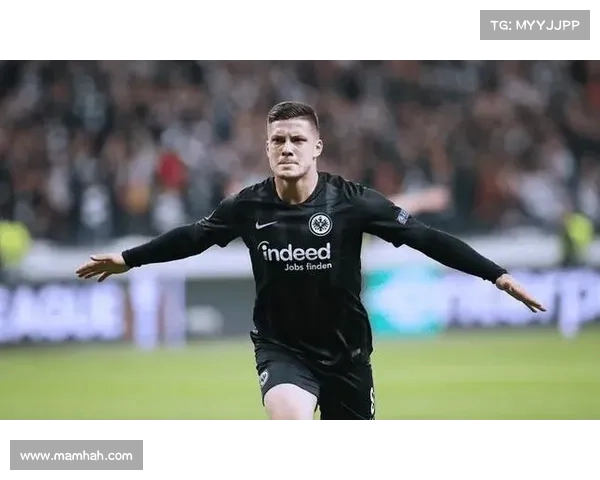 雅典AEK签约米兰旧将约维奇开启新篇章推动球队实力提升